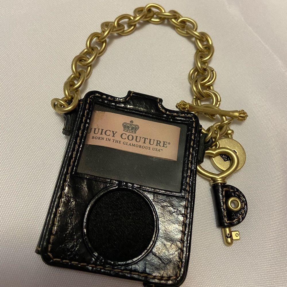 Juicy couture iPod case